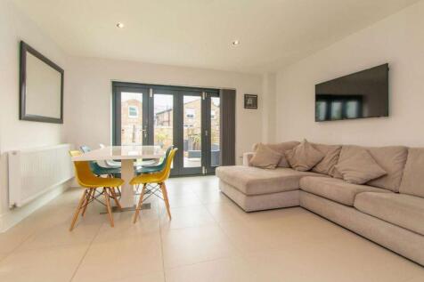 Living and Dining Area