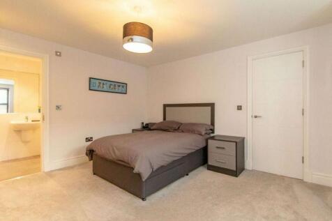Bedroom 2 Aspect 2