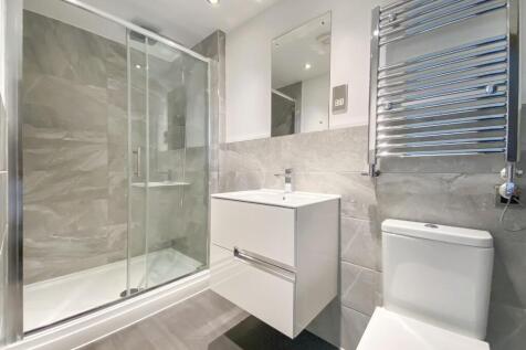 Bedroom 1 En Suite