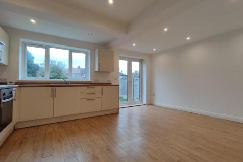 Dining Kitchen Aspect 2