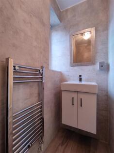 Ground Floor WC 2