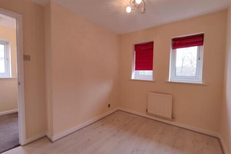 Bedroom 2 Aspect 2