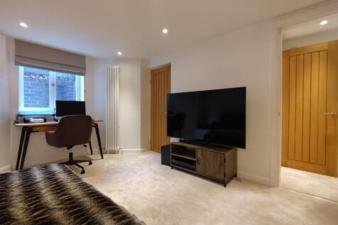 Snug / Occasional Bedroom 3