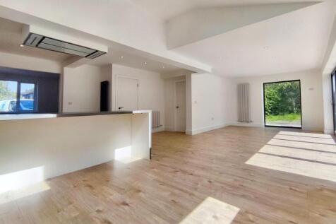 Open Plan Living Dining Kitchen 2