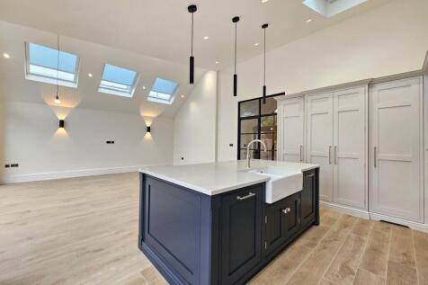 Open Plan Living Dining Kitchen