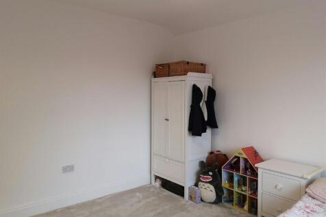Bedroom 2 Aspect 2