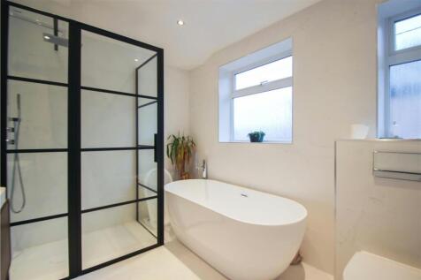 Bathroom Aspect 2