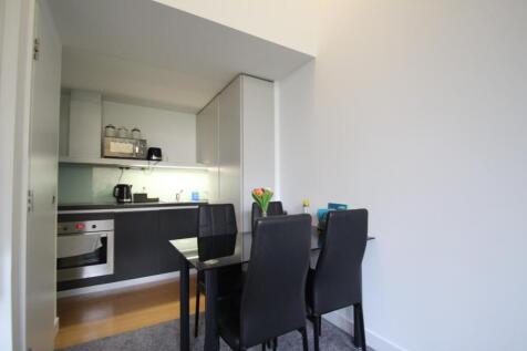 Kitchen Area 1
