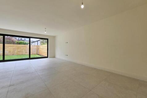 Open Plan Living Dining Kitchen