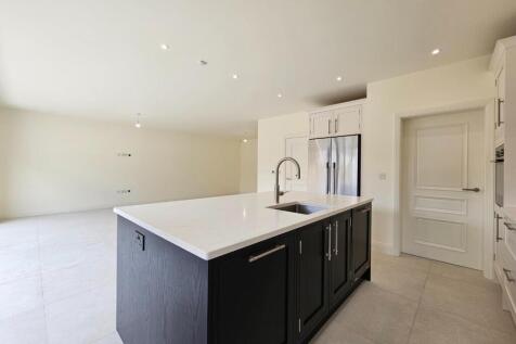 Open Plan Living Dining Kitchen