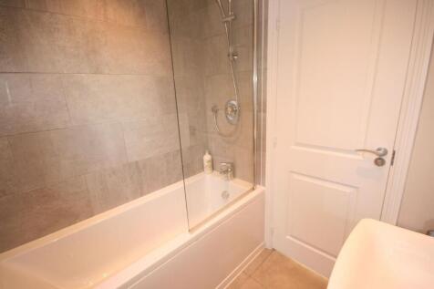 Bathroom Aspect 2