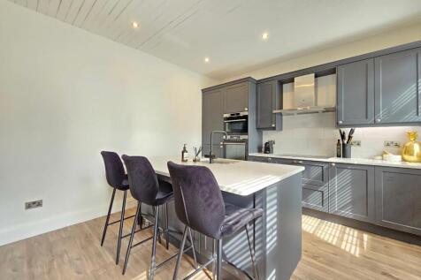 Open Plan Dining Kitchen