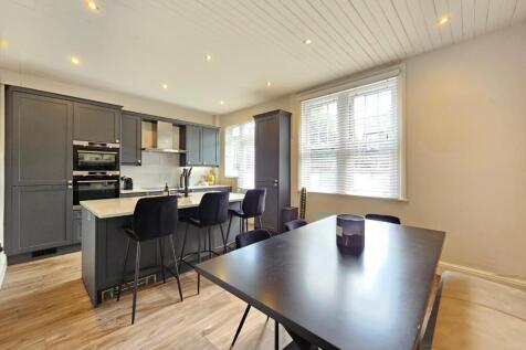 Open Plan Dining Kitchen