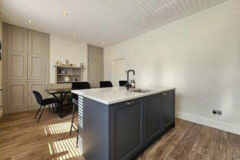 Open Plan Dining Kitchen