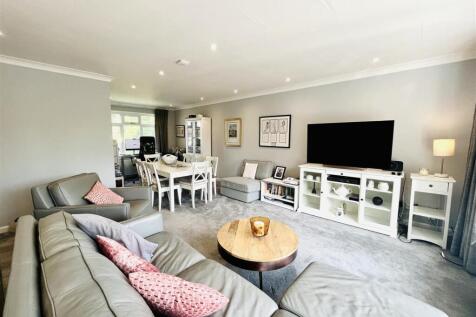 Living and Dining Room