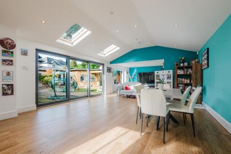 Living and Dining Area