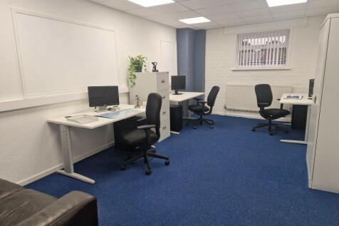4 person office