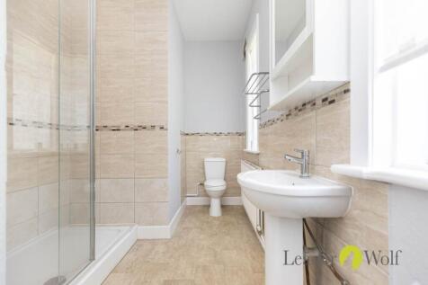 Ground floor bathroo
