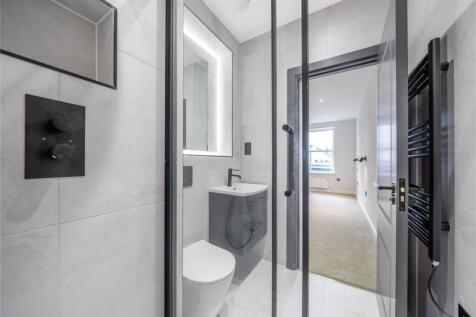 Ensuite Bathroom