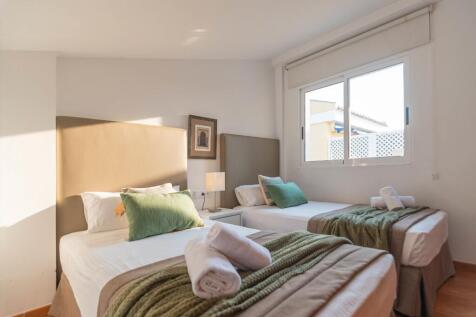 Guest Bedroom 3