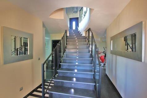 Hall Staircase