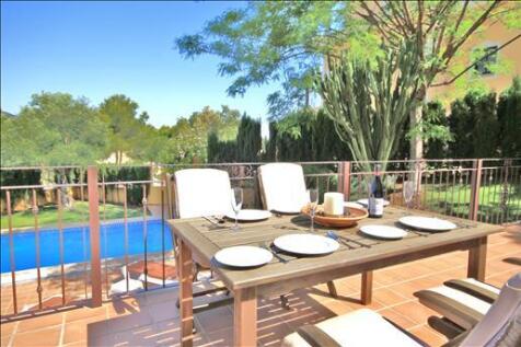Al Fresco Dining
