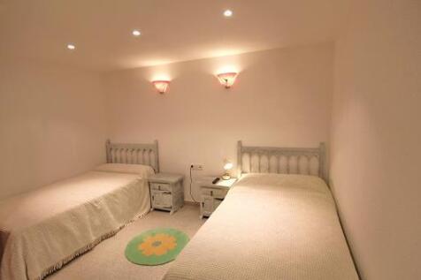 Guest Bedroom 3
