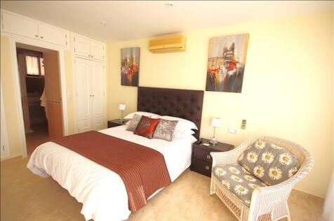 Master to en Suite