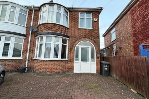 2 Bedroom Shared House in Belle Vue Avenue