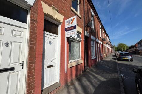 3 Bedroom Terraced House on Dorset Street