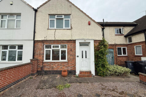 Three Bedroom Town House on Humberstone Drive