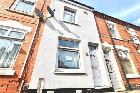 Four Bedroom Terraced House on Bonsall Street