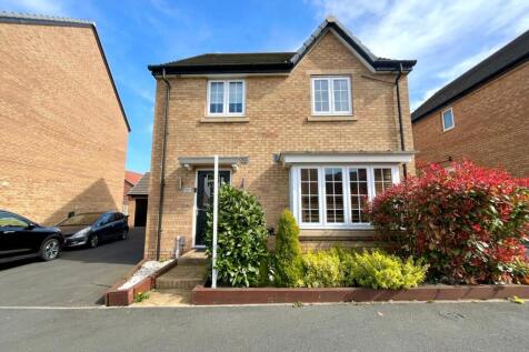 4 Bedroom Detached House on Hackness Road