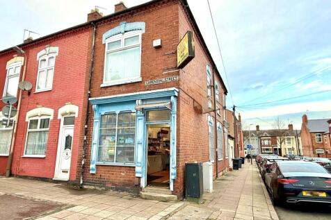 Retail / Commercial Unit To Rent ¿ Corner Locat