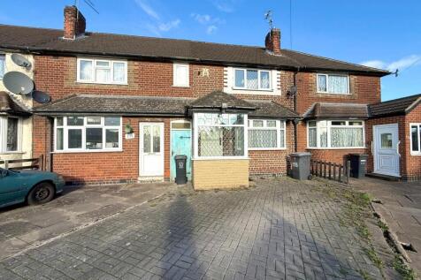 Three Bedroom Terraced House on Highbury Road