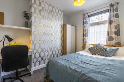 108RothesayAvenue-23