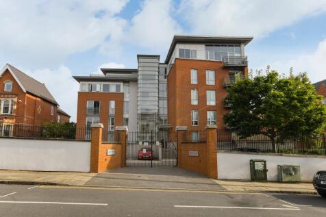 Ropewalk Court Front