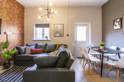 Open Plan Living Spa