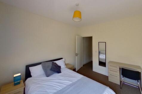 Cloister-Street-Virt