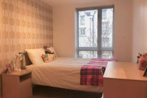 RC6-DOUBLE-BEDROOM-2