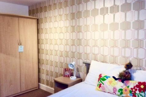 RC6-BEDROOM-2-1030x7