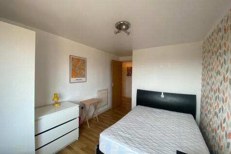 64 Raleigh Square (2