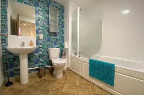 64 Raleigh Square (1