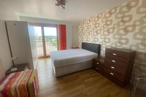 64 Raleigh Square (5