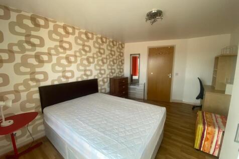 64 Raleigh Square (7