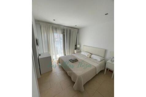 Bedroom_1