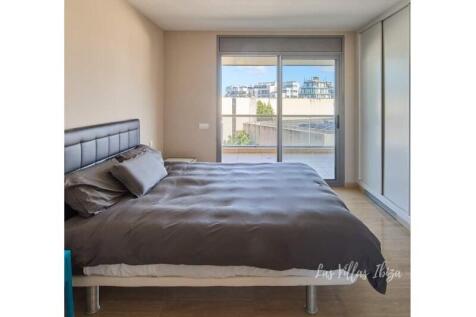 master_bedroom