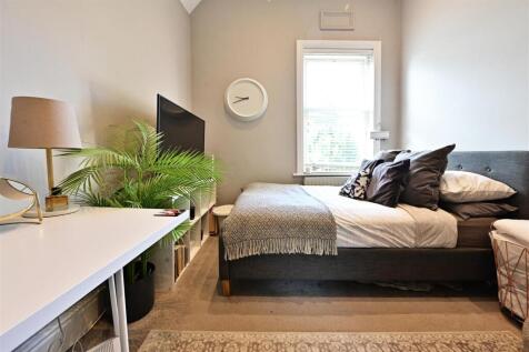 Fifth Bedroom