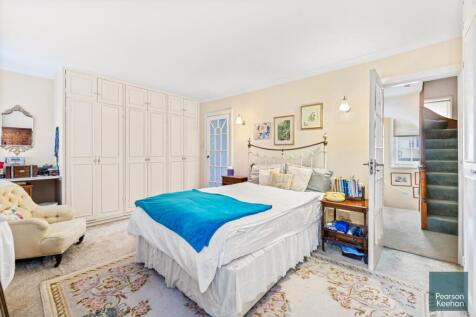Principle Bedroom