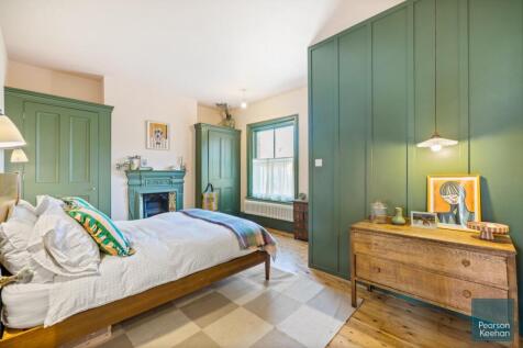 Principle Bedroom